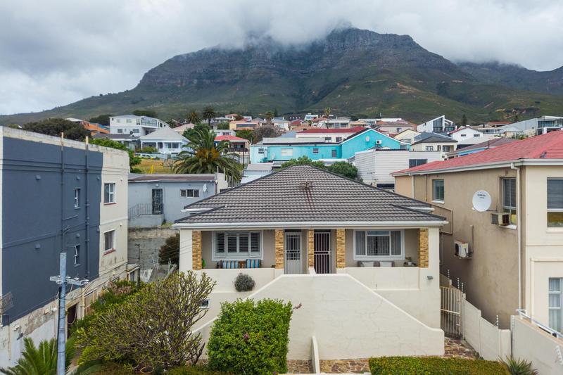 2 Bedroom Property for Sale in Walmer Estate Western Cape